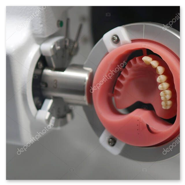 Fresaggio CAD/CAM di struttura in zirconia